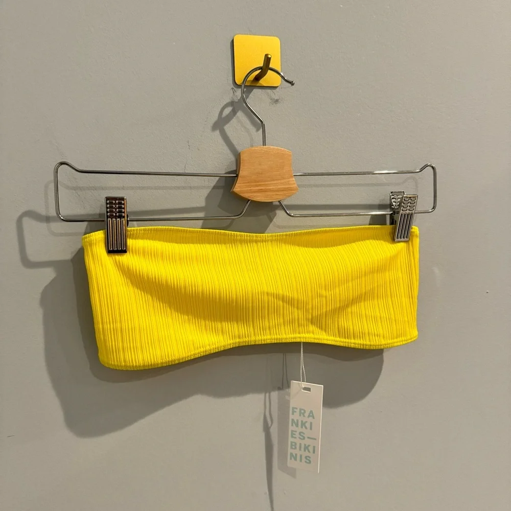 NWT Frankies Bikinis Jean Bandeau Plisse Top in Pina Colada, Size M